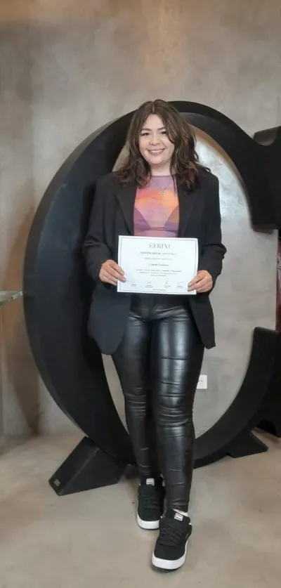 Camila - Estilista profesional de Camilu Peluquería
